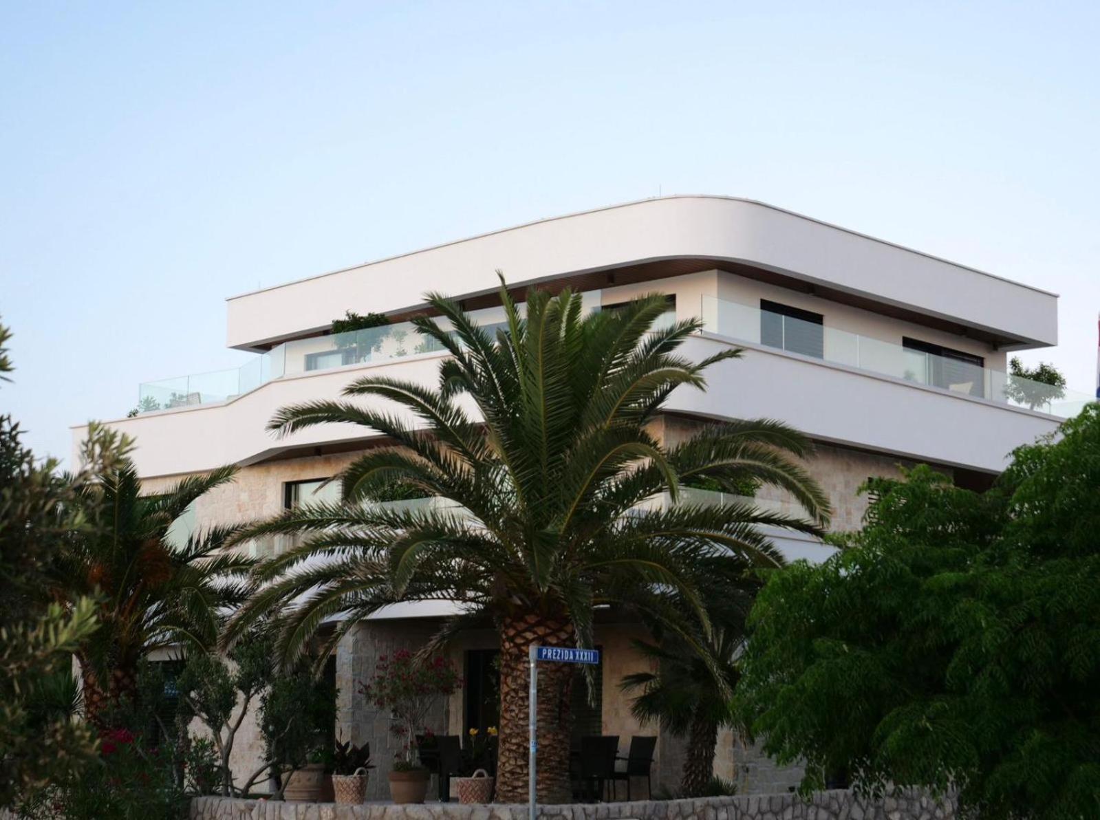 ויר Apartments Dernaj מראה חיצוני תמונה