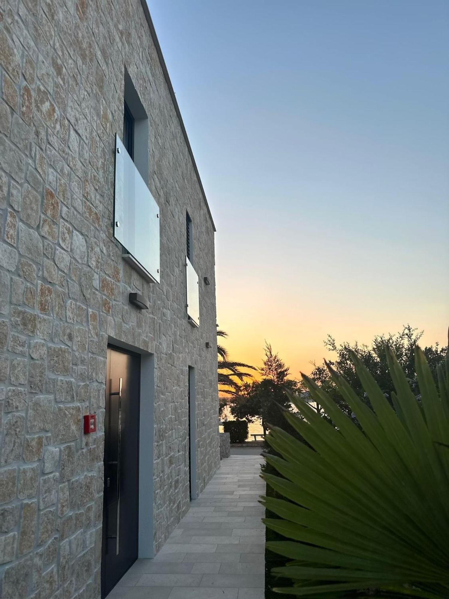 ויר Apartments Dernaj מראה חיצוני תמונה