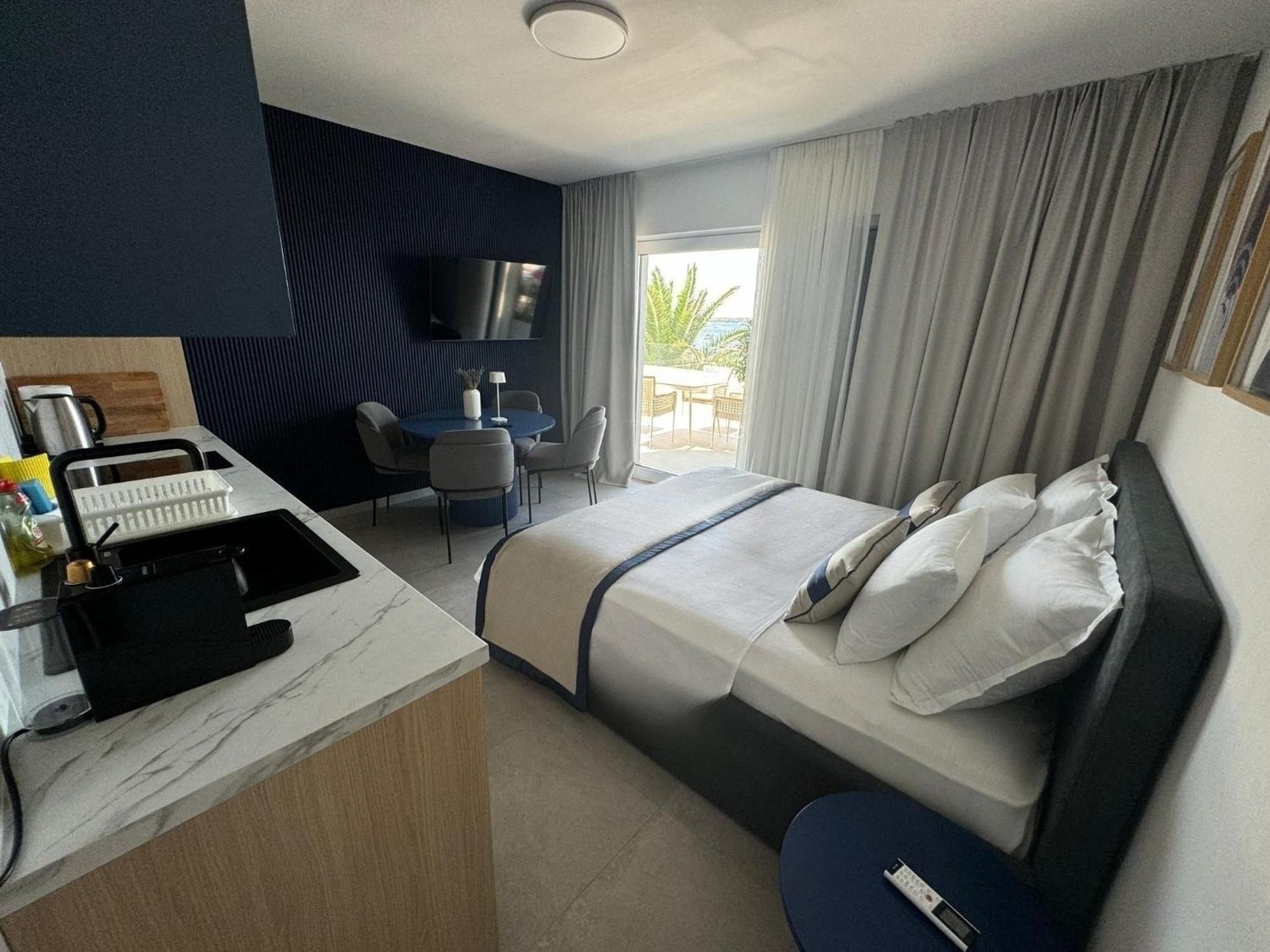 ויר Apartments Dernaj מראה חיצוני תמונה